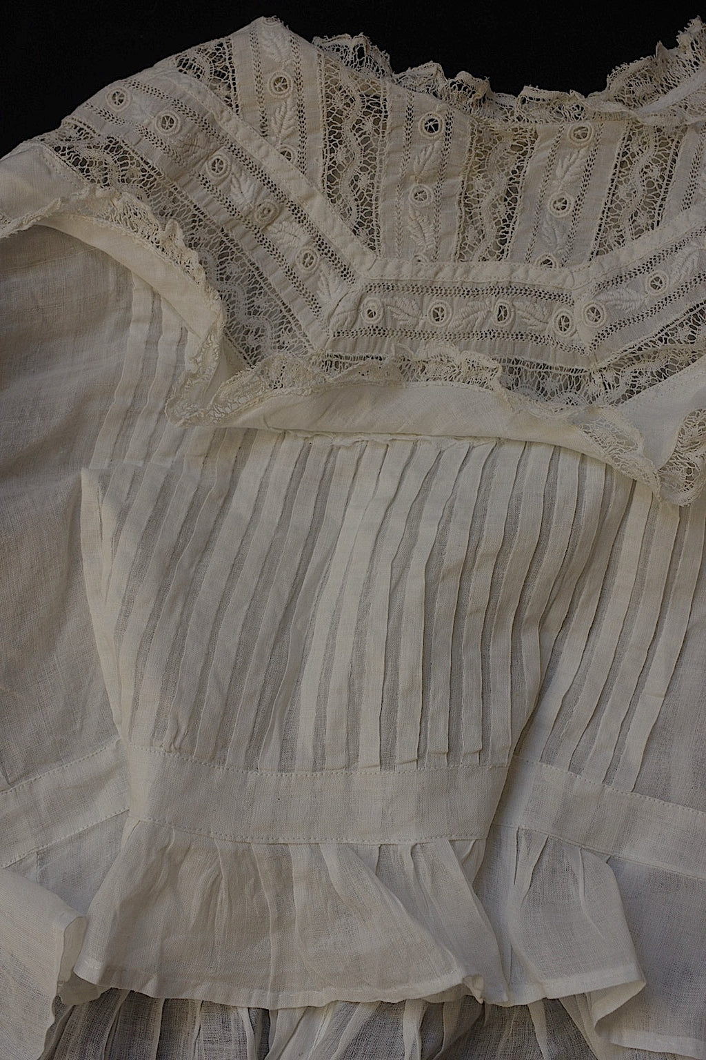 Antique children's clothing