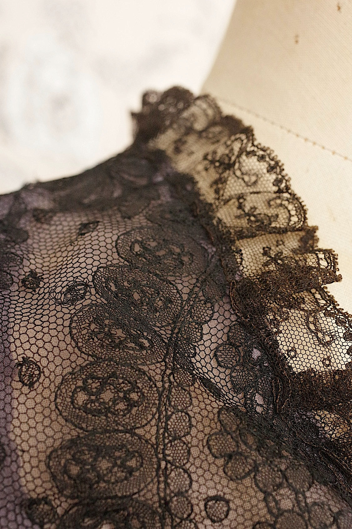 Vêtements anciens vêtement antique top3 noir