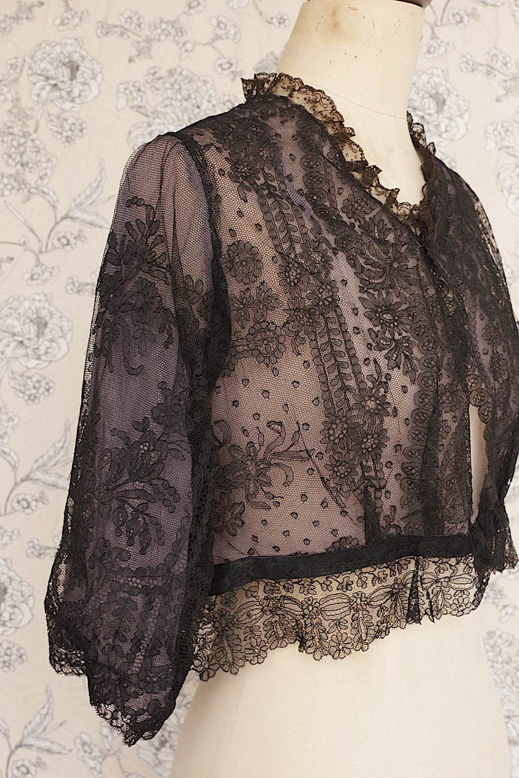 Vêtements anciens vêtement antique top3 noir