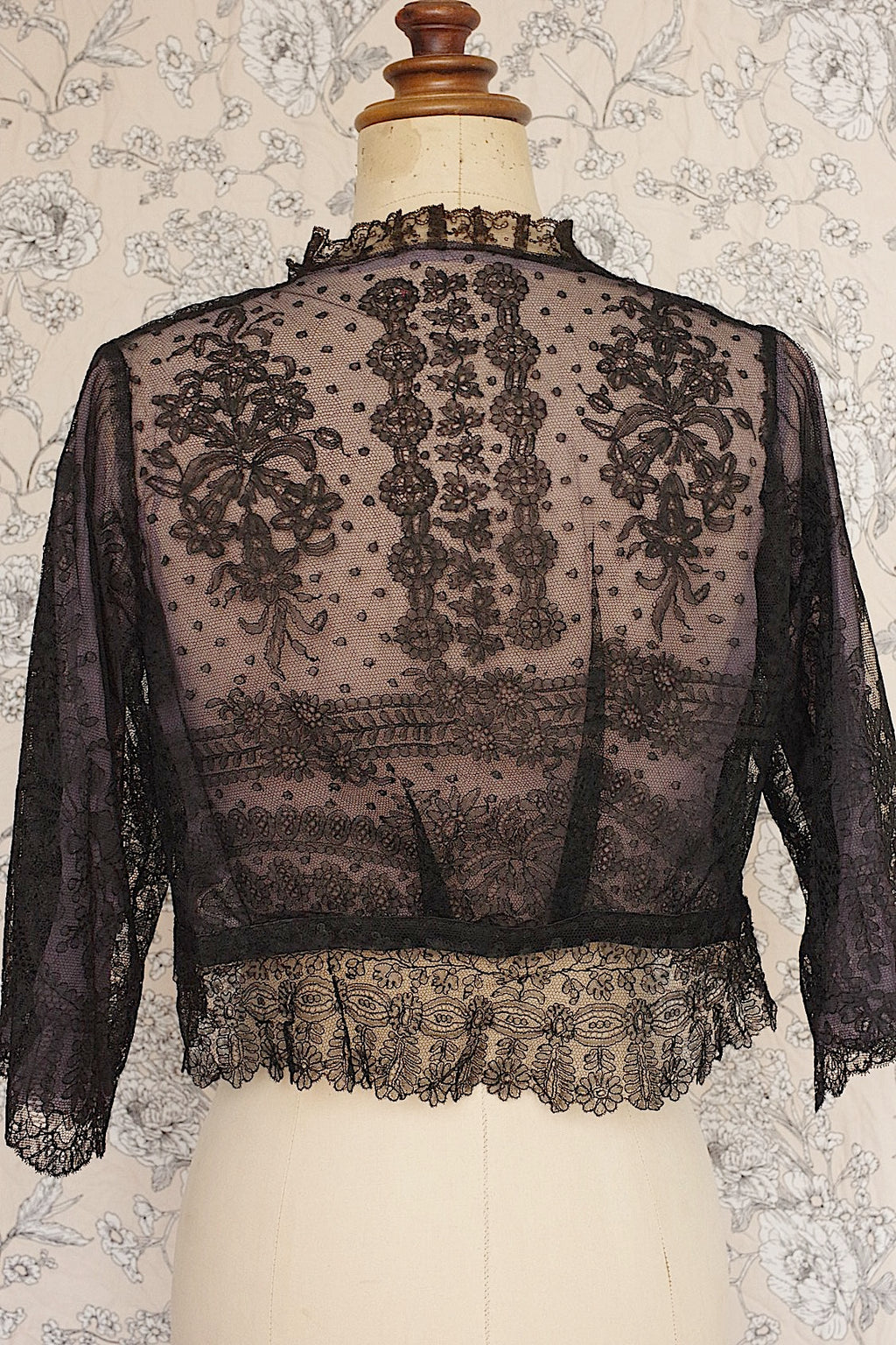 Vêtements anciens vêtement antique top3 noir