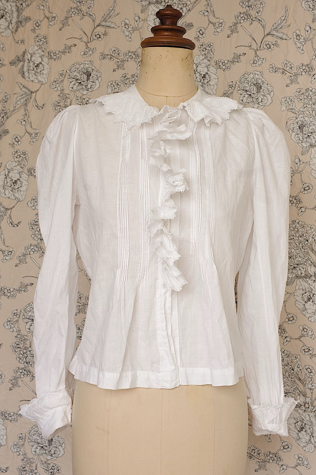 Vêtements anciens vêtement chemisier ancien 1