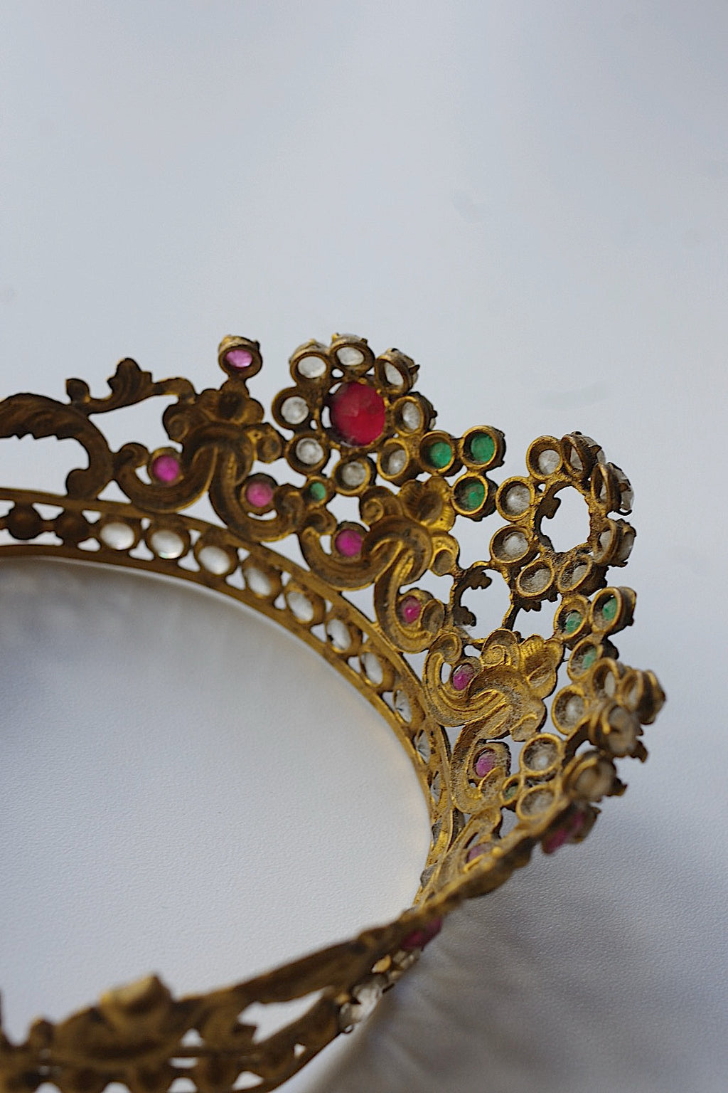 アンティークティアラ　couronne antique 小さめティアラ