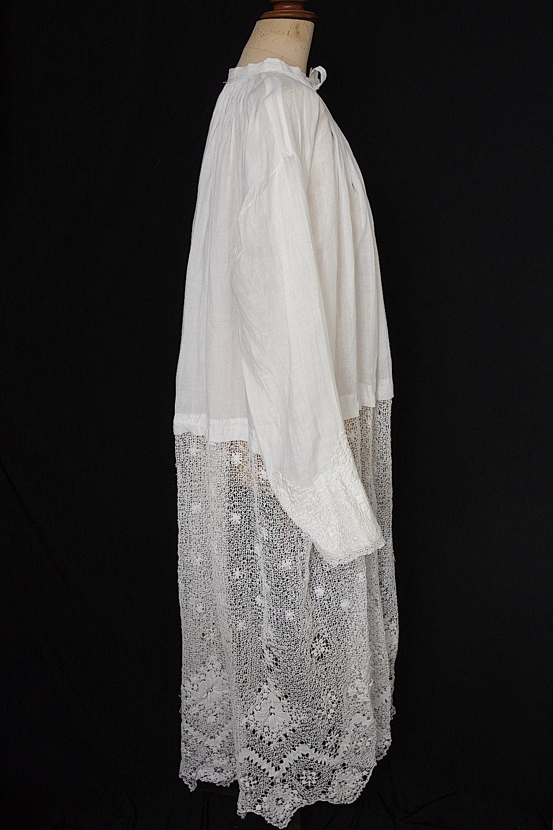 アンティーク教会チュニック　vêtement aube 2