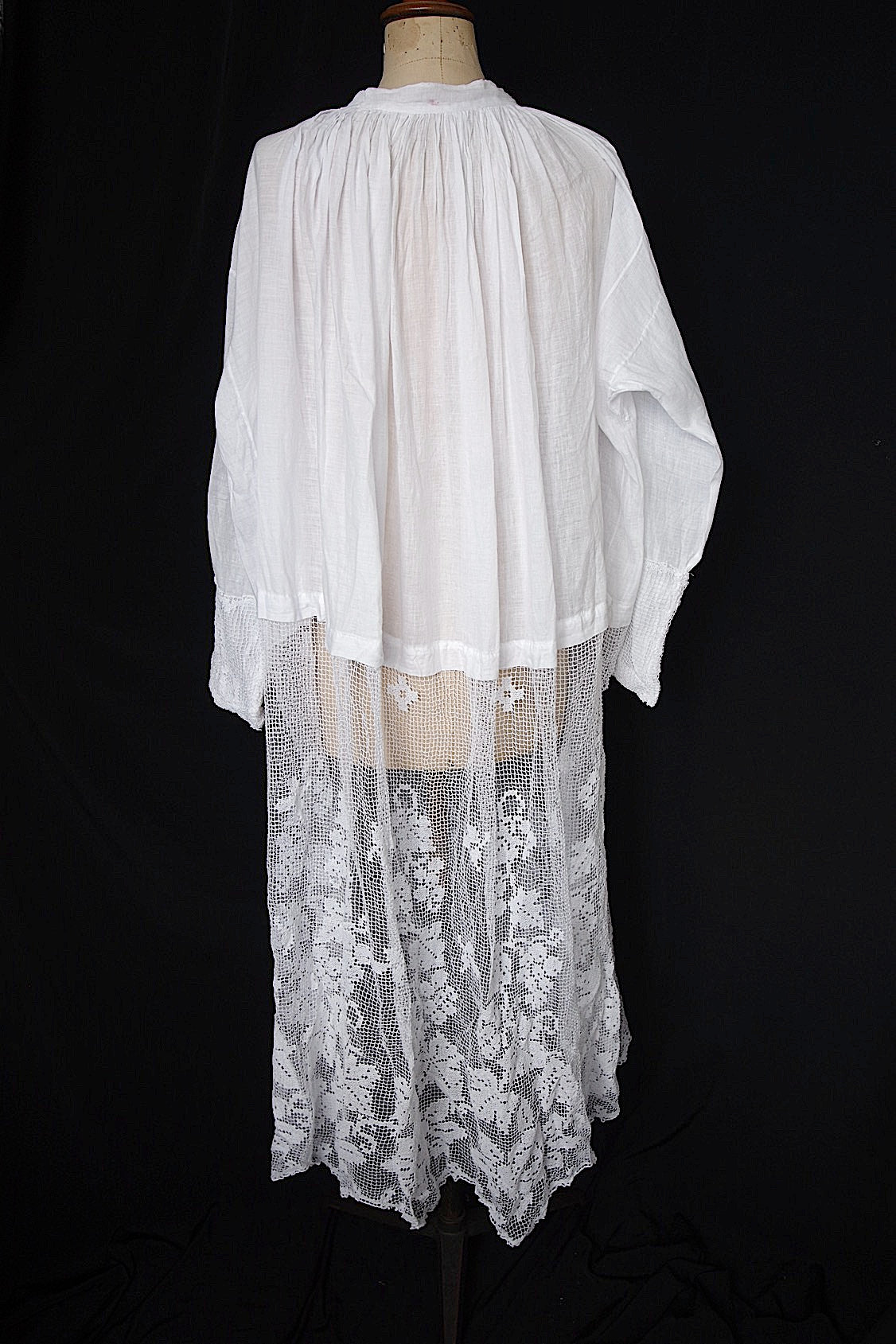 アンティーク教会チュニック　vêtement aube3