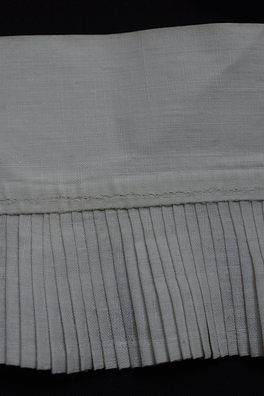 Dentelle antique, dentelle ancienne, lot plissé