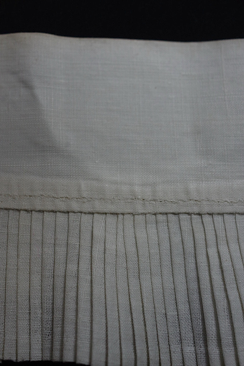 Dentelle antique, dentelle ancienne, lot plissé