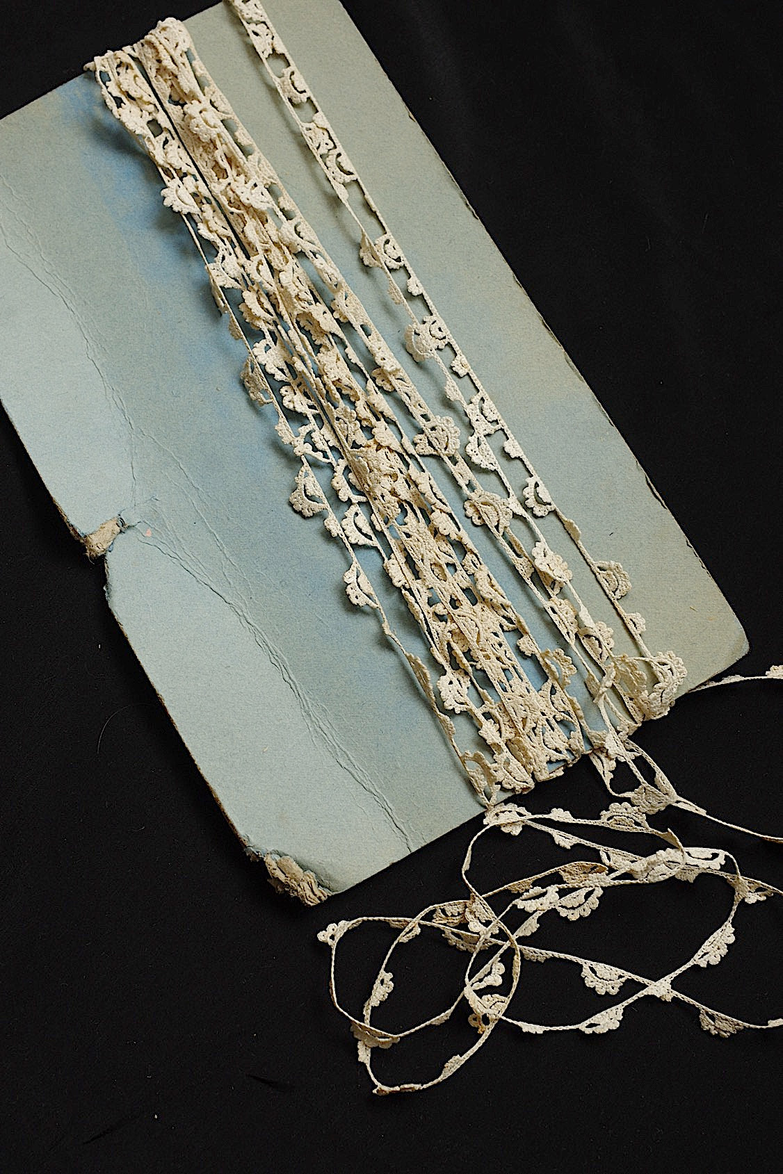 アンティークレース　dentelle ancienne 528cm 277cm