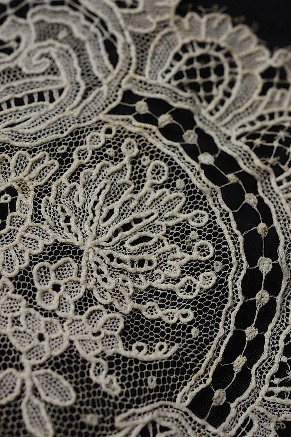 アンティークレーク襟　dentelle anciennne 　antique lace