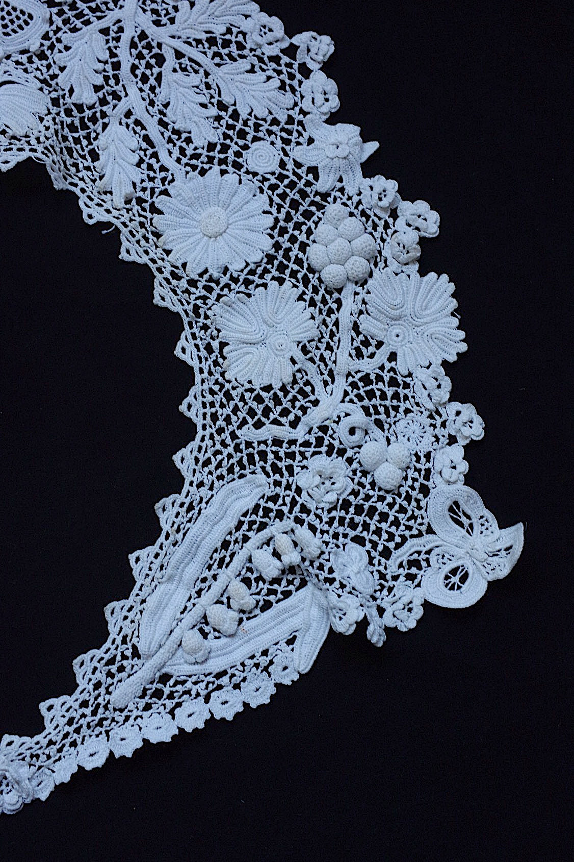 アンティークレーク襟クロシェ4 dentelle anciennne 　antique Detachable collar