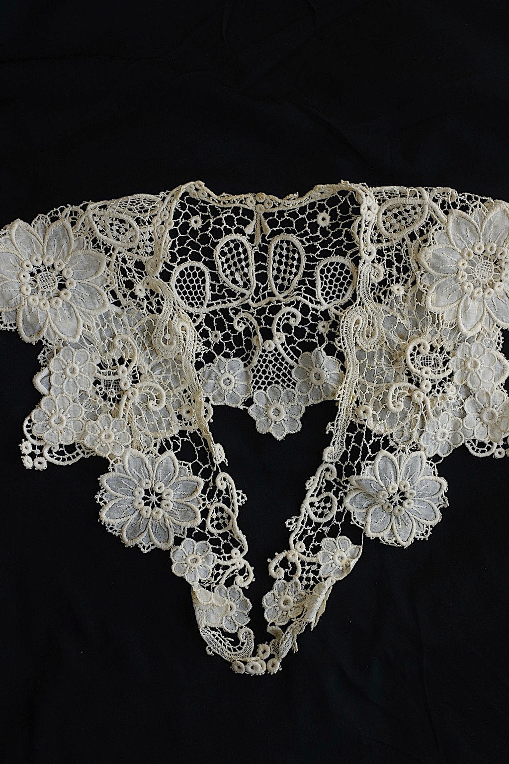 アンティークレーク襟クロシェ5 dentelle anciennne 　antique Detachable collar