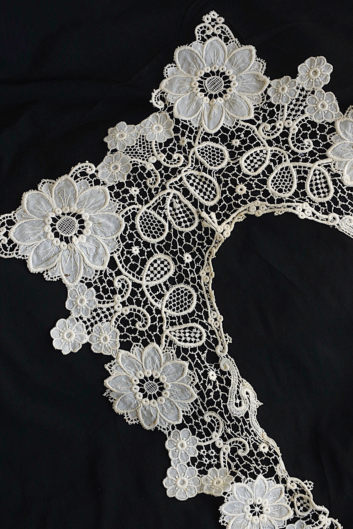 アンティークレーク襟クロシェ5 dentelle anciennne 　antique Detachable collar