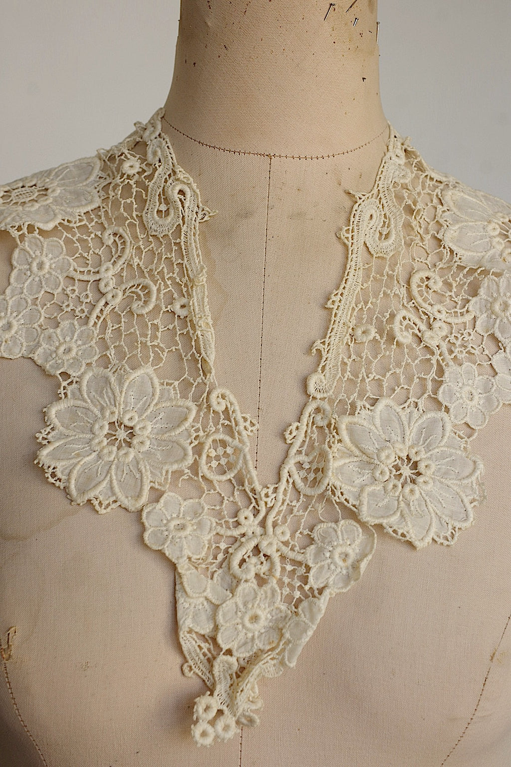 アンティークレーク襟クロシェ5 dentelle anciennne 　antique Detachable collar