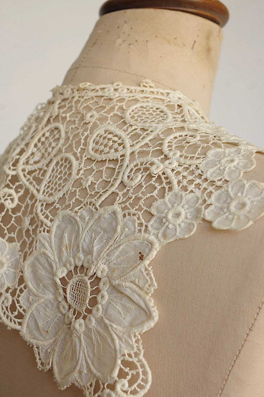 アンティークレーク襟クロシェ5 dentelle anciennne 　antique Detachable collar