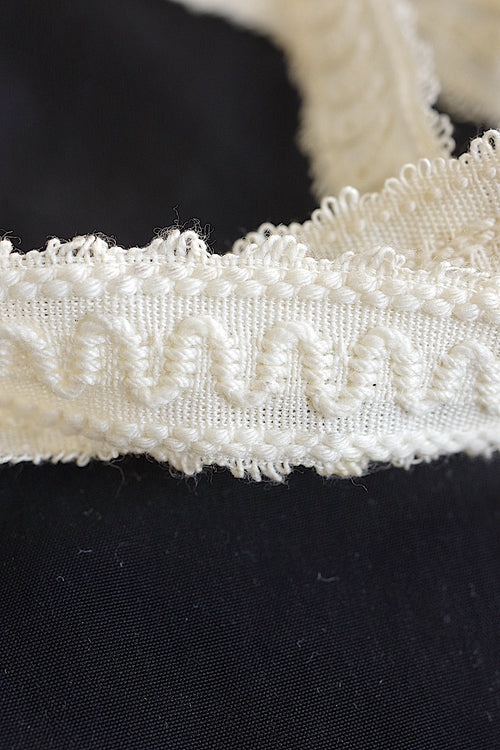 アンティークレーステープ　dentelle ancienne 215cm