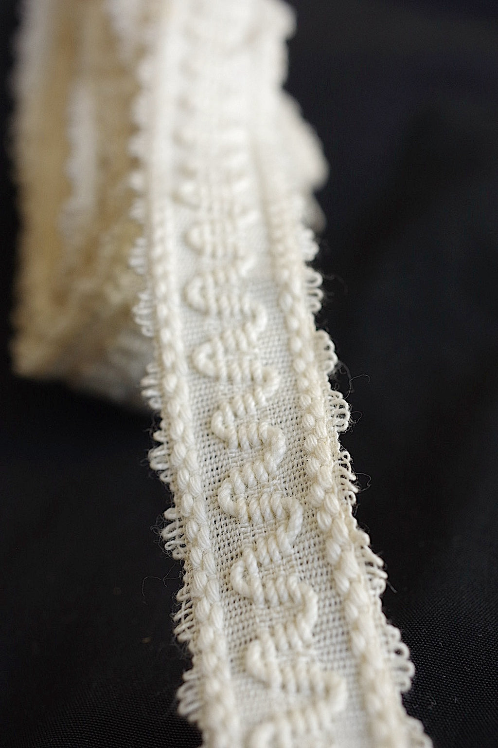 アンティークレーステープ　dentelle ancienne 215cm