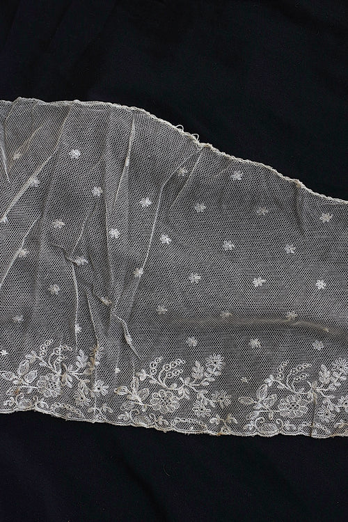 アンティークレース　dentelle ancienne チュールレース
