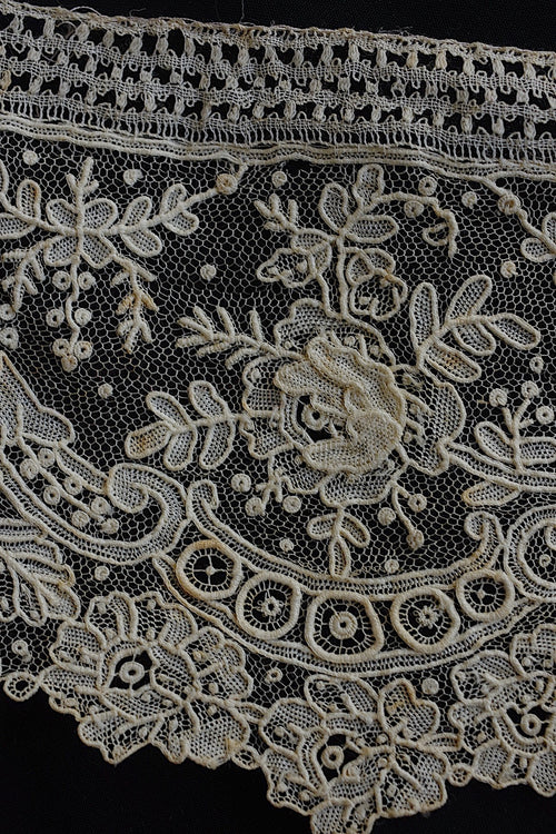 アンティークレースブリュクセルニードル　247cm　dentelle ancienne