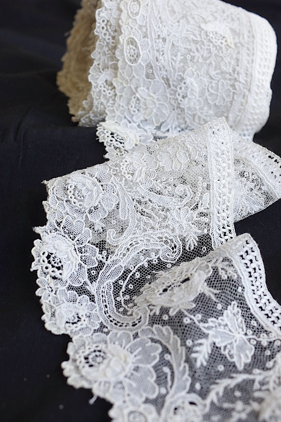 アンティークレースブリュクセルニードル　par 1m　dentelle ancienne