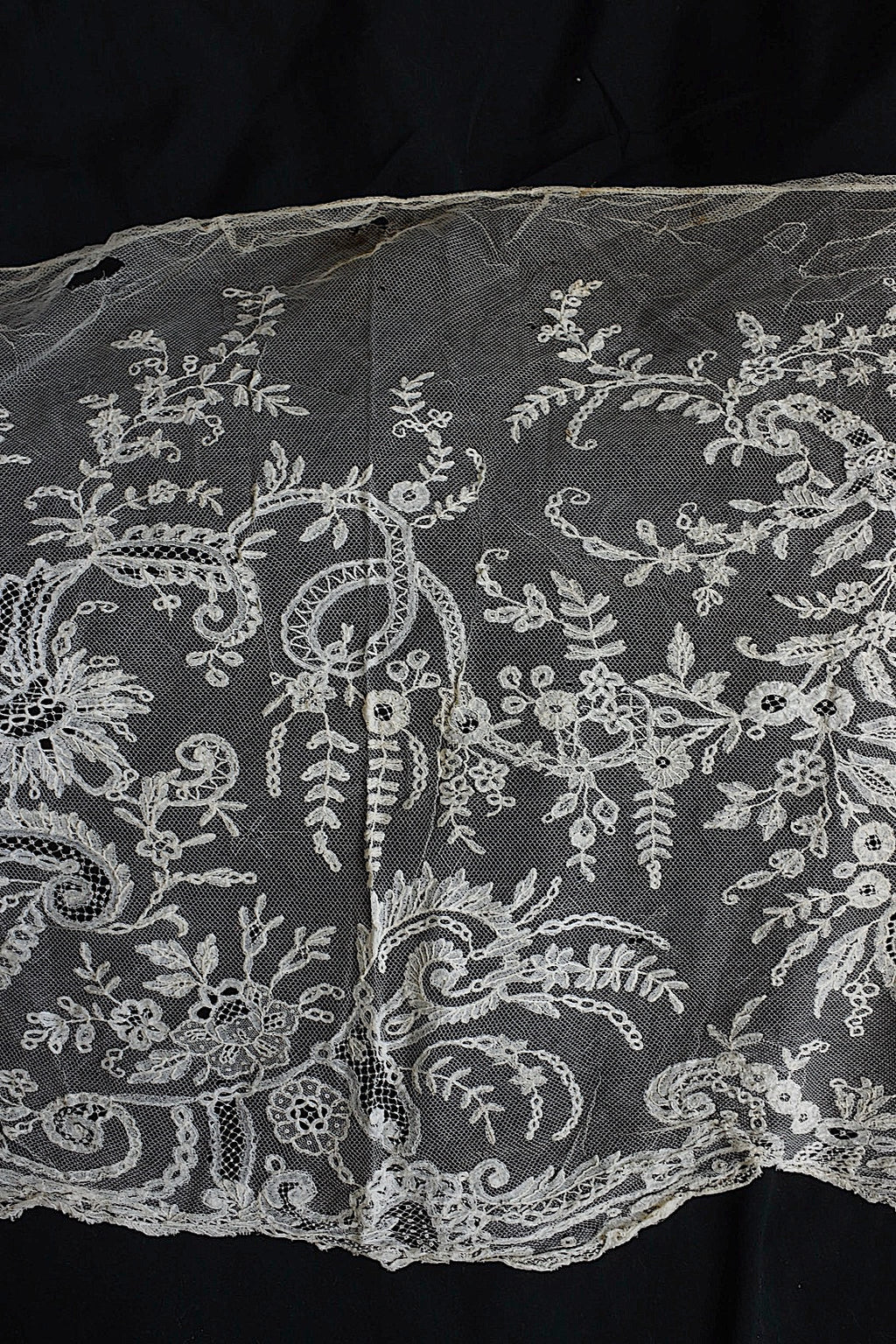 アンティークレース　dentelle ancienne　140cm