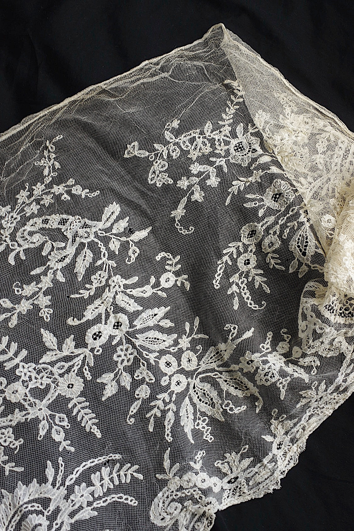 アンティークレース　dentelle ancienne　140cm
