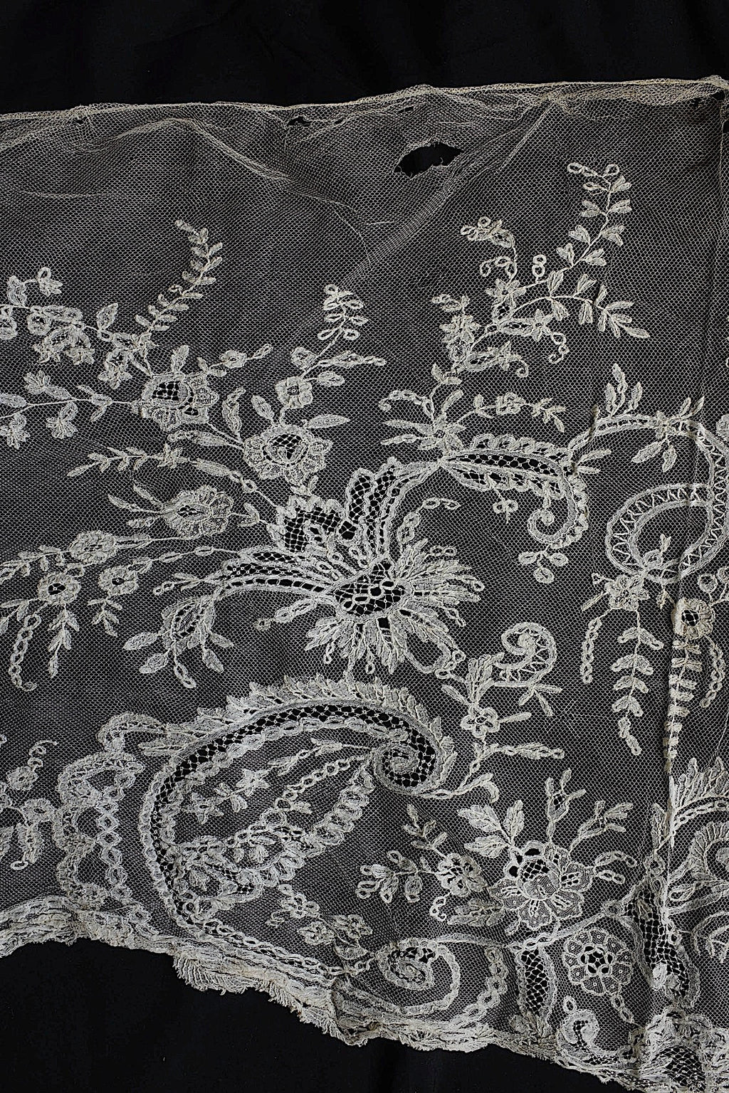 アンティークレース　dentelle ancienne　140cm