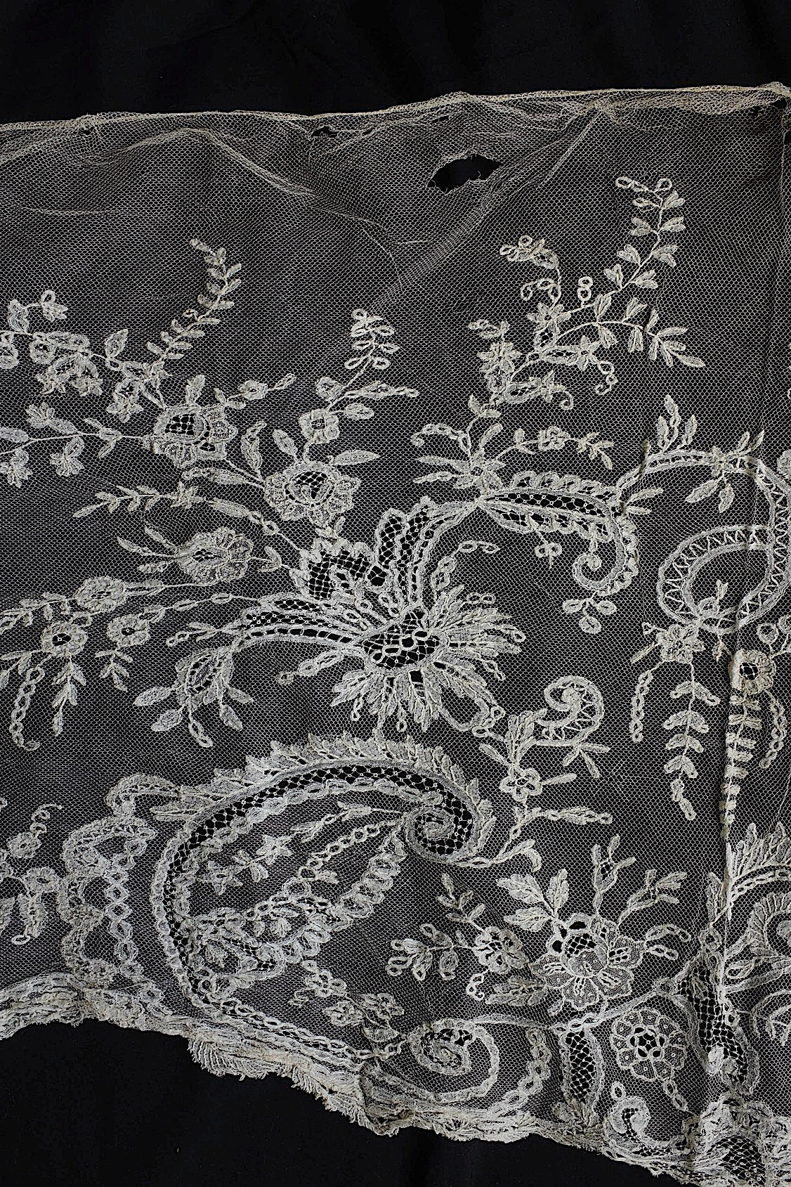アンティークレース　dentelle ancienne　140cm