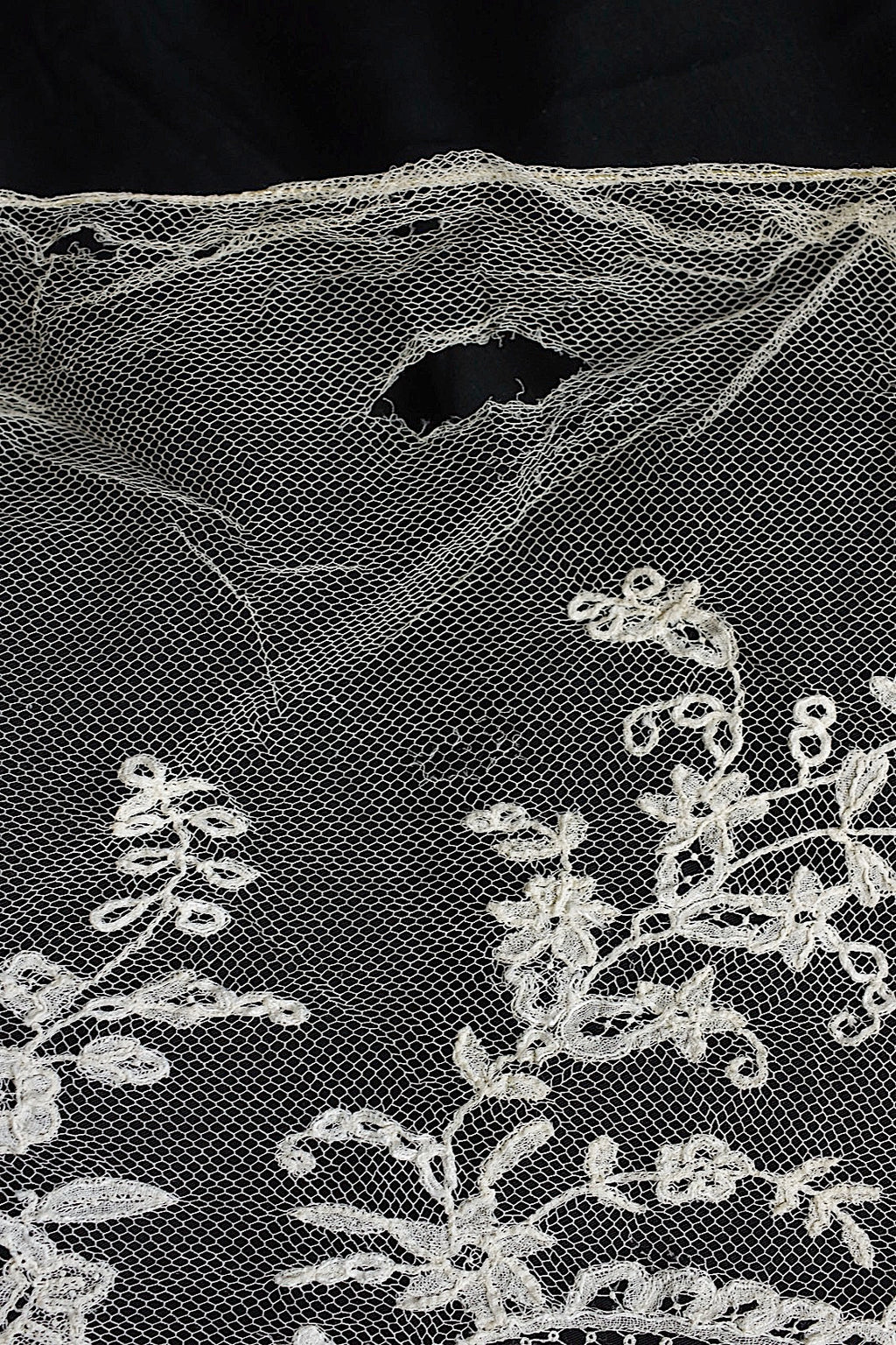 アンティークレース　dentelle ancienne　140cm