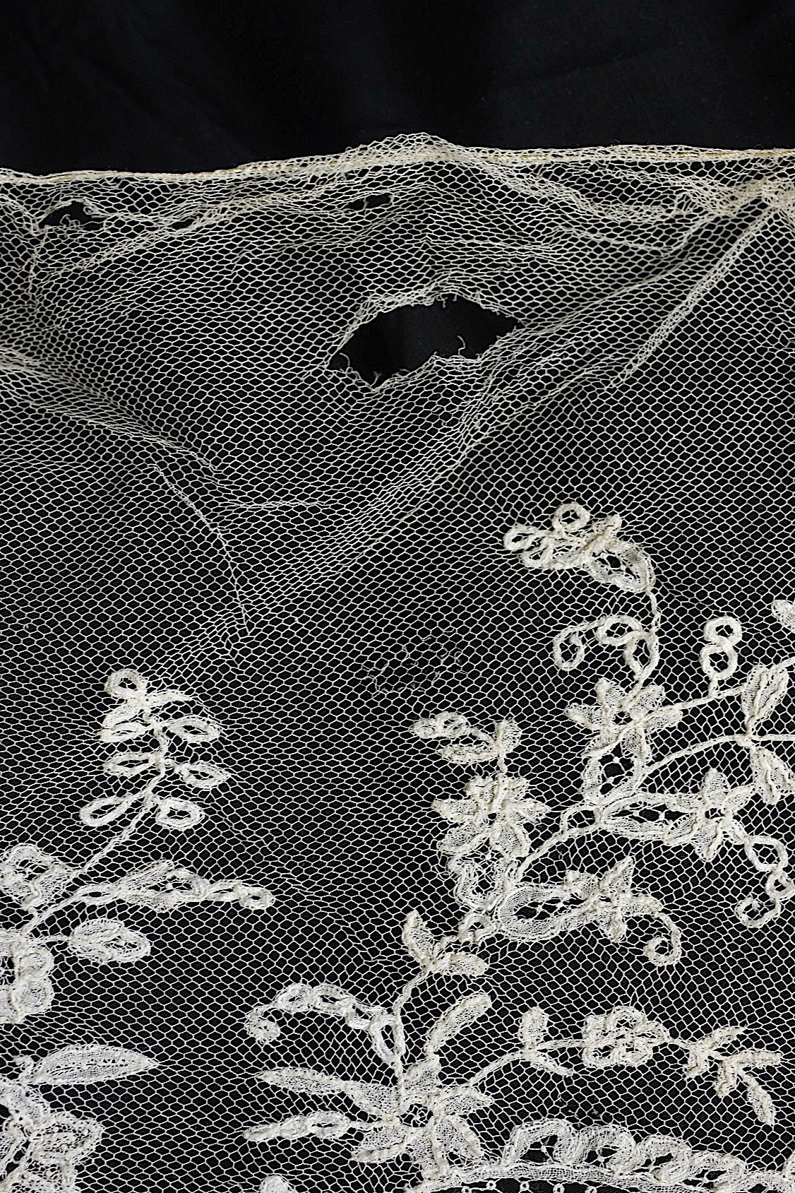 アンティークレース　dentelle ancienne　140cm