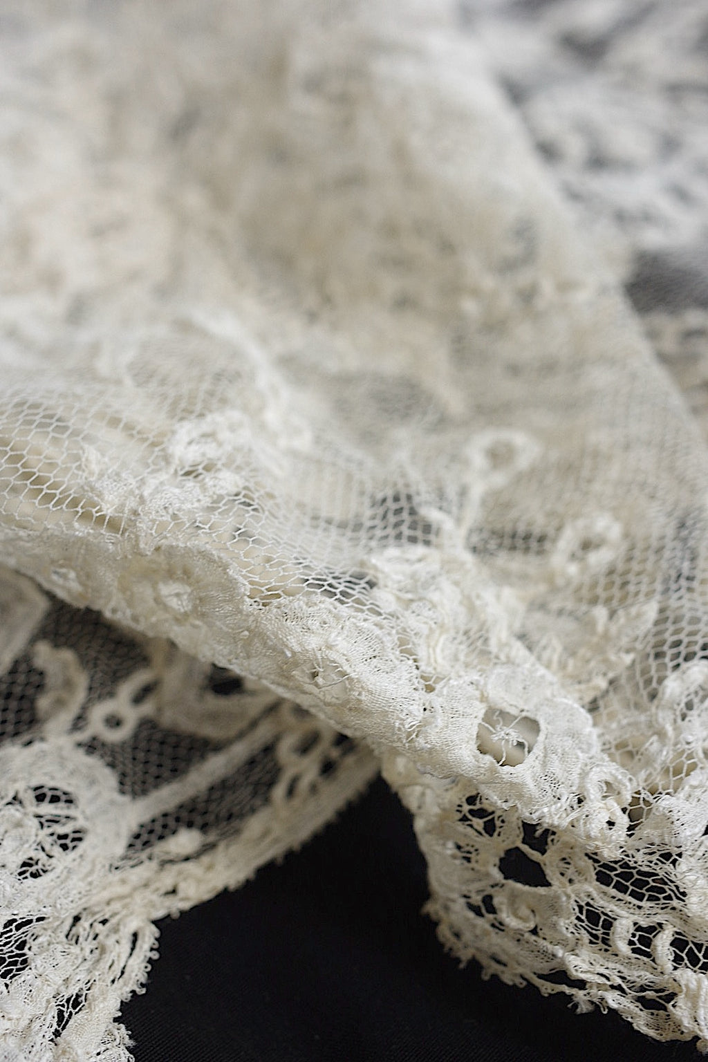 アンティークレース　dentelle ancienne　140cm