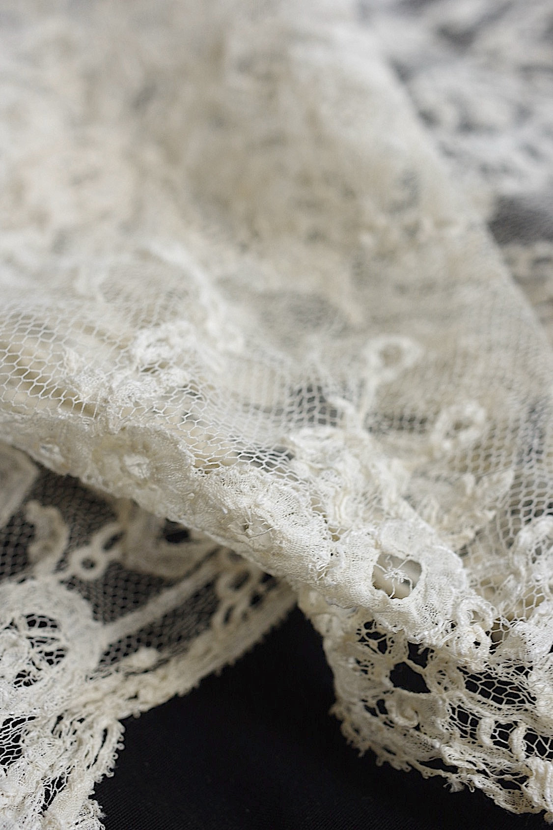 アンティークレース　dentelle ancienne　140cm