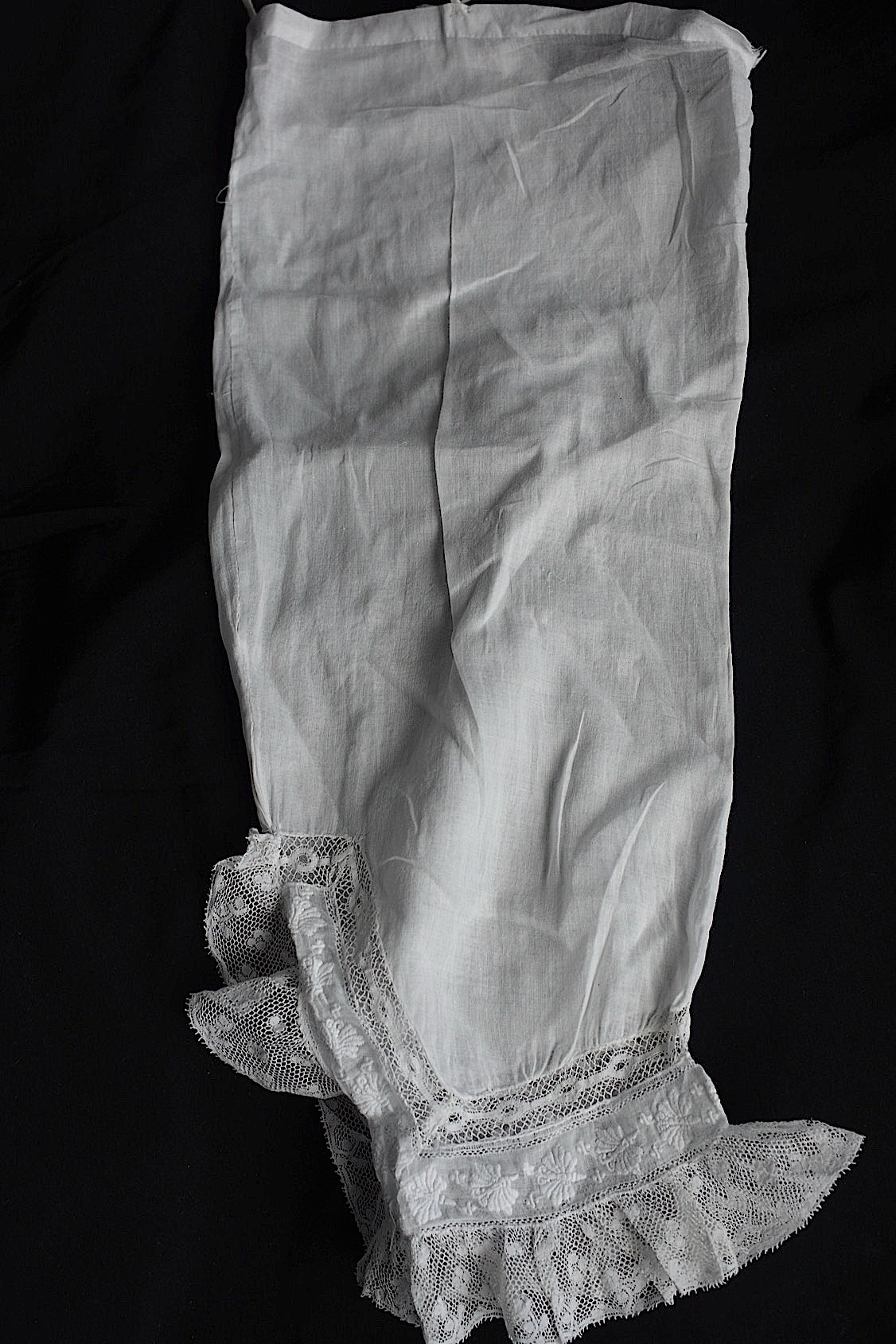 アンティークレース　dentelle ancienne レース装飾袖　３枚