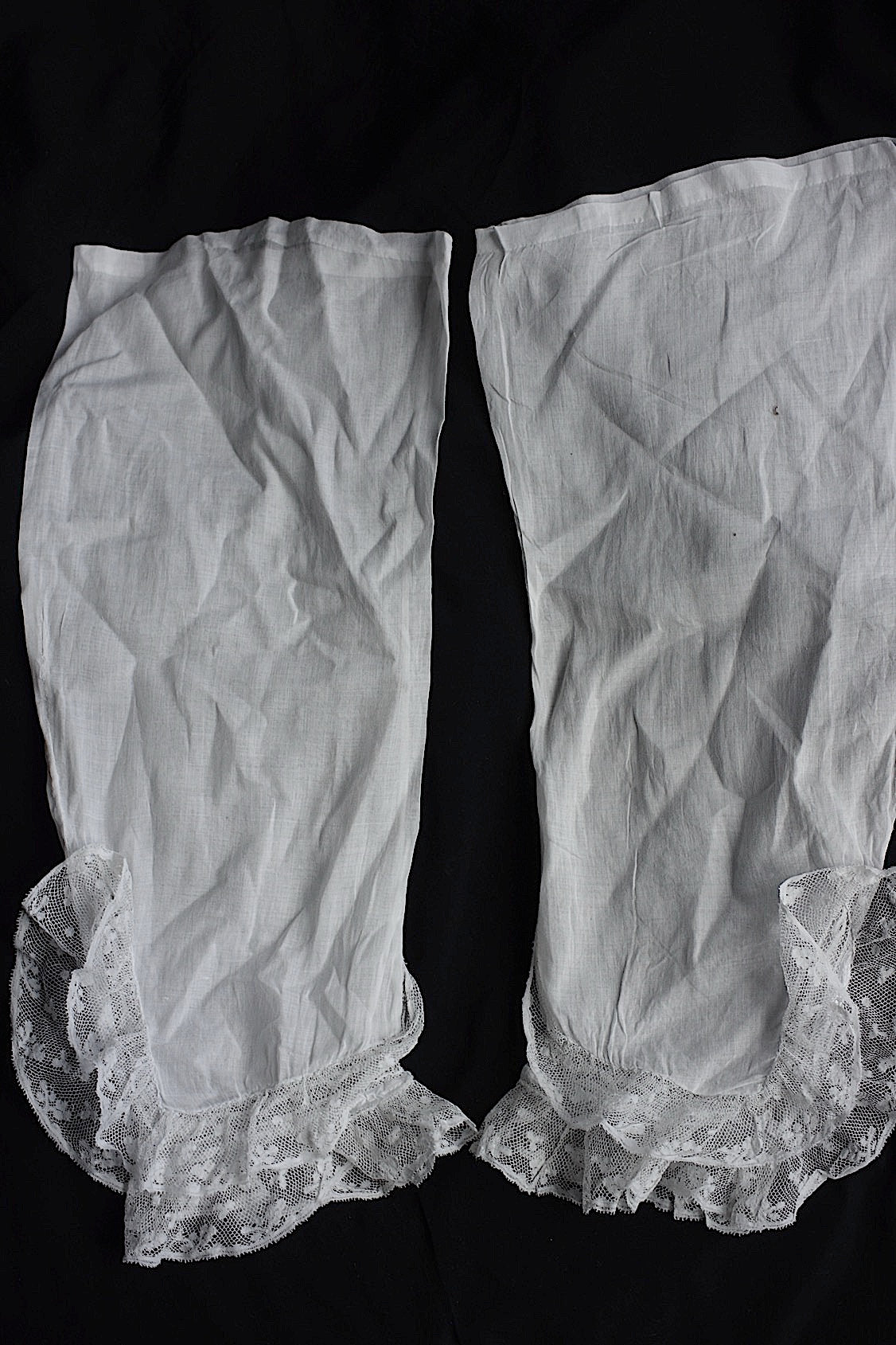 アンティークレース　dentelle ancienne レース装飾袖　ペア