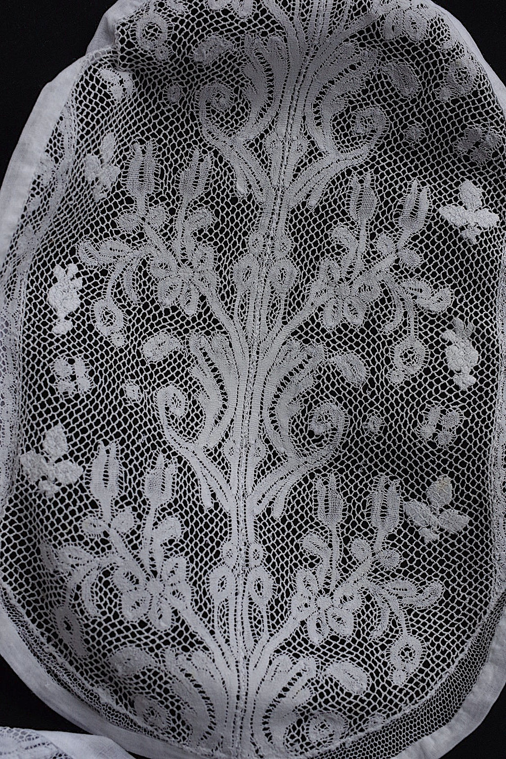 アンティークレーク　dentelle anciennne 　ボネ装飾レース1