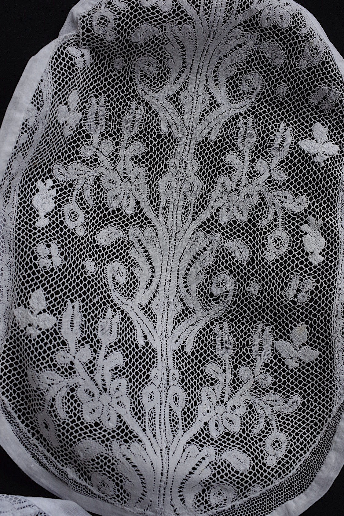 アンティークレーク　dentelle anciennne 　ボネ装飾レース1