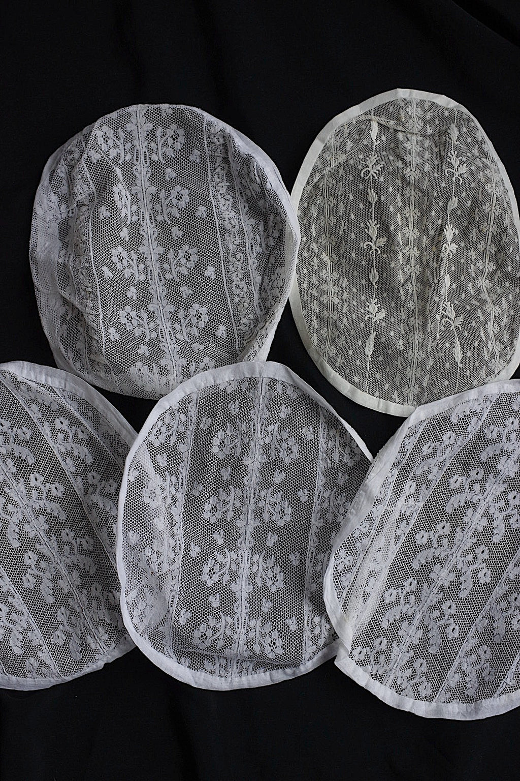 アンティークレーク　dentelle anciennne 　ボネ装飾レース3