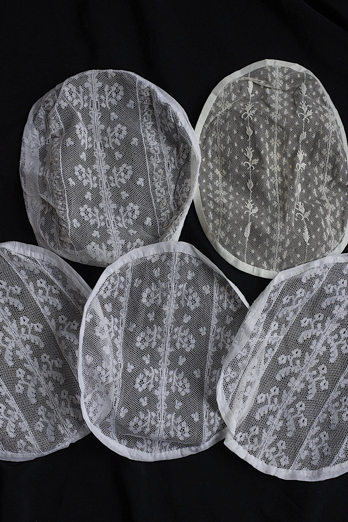 アンティークレーク　dentelle anciennne 　ボネ装飾レース3