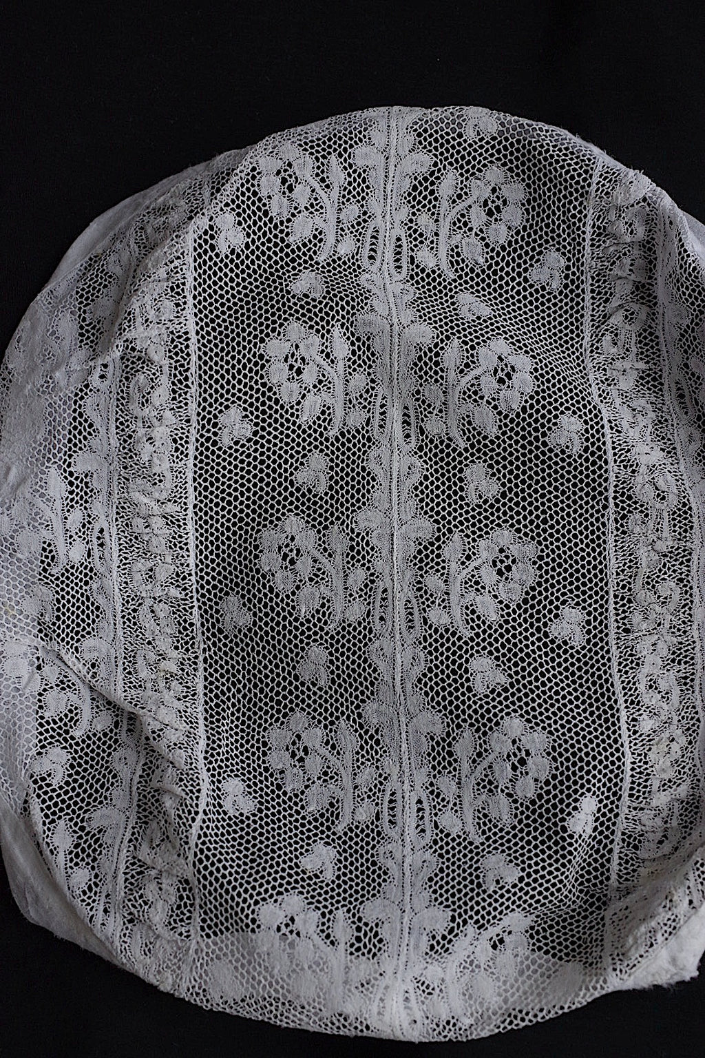 アンティークレーク　dentelle anciennne 　ボネ装飾レース3