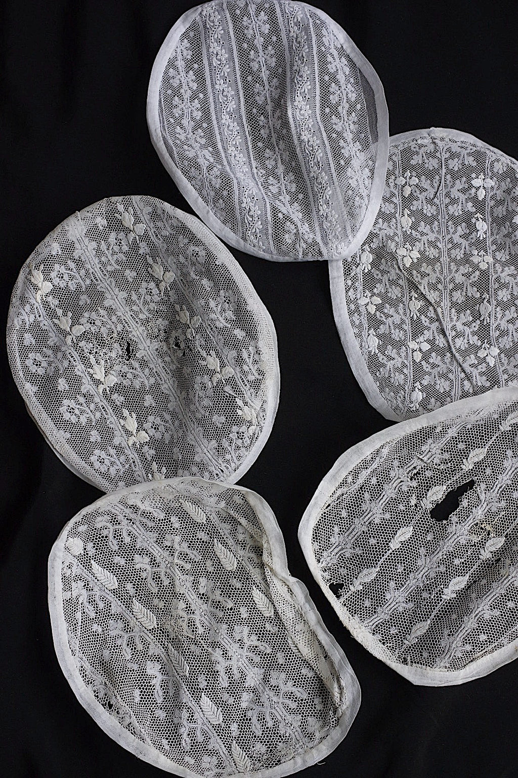 アンティークレーク　dentelle anciennne 　ボネ装飾レース4　素材用