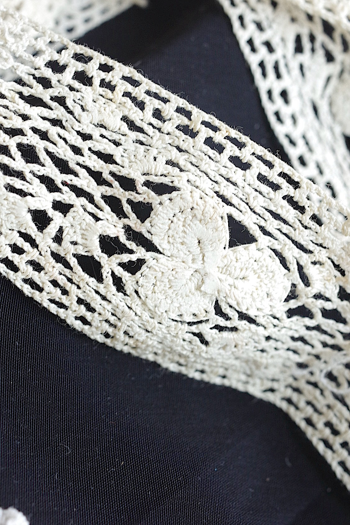 アンティークレーク襟とレース　dentelle anciennne  lots2