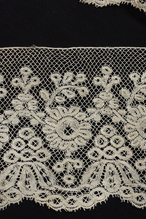アンティークレース　dentelle anciennne 240cm