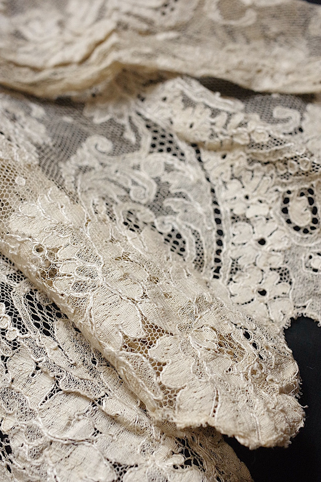アンティークレース　dentelle anciennne 70cm