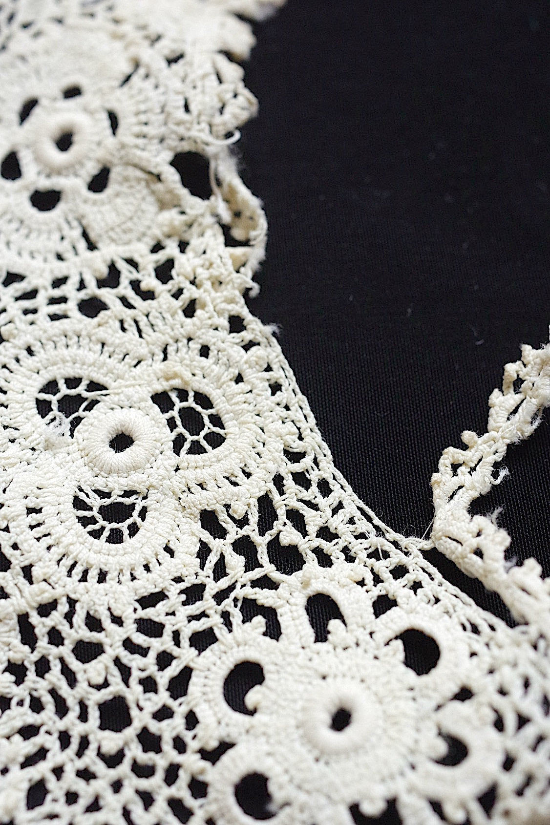 アンティークレース襟　dentelle anciennne クロシェレース襟