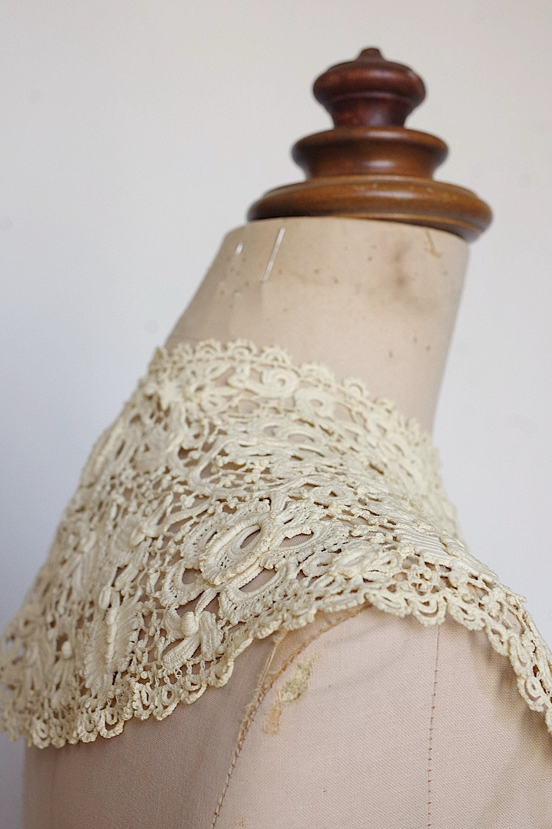 アンティークレース襟　dentelle anciennne ヴィニーズレース襟