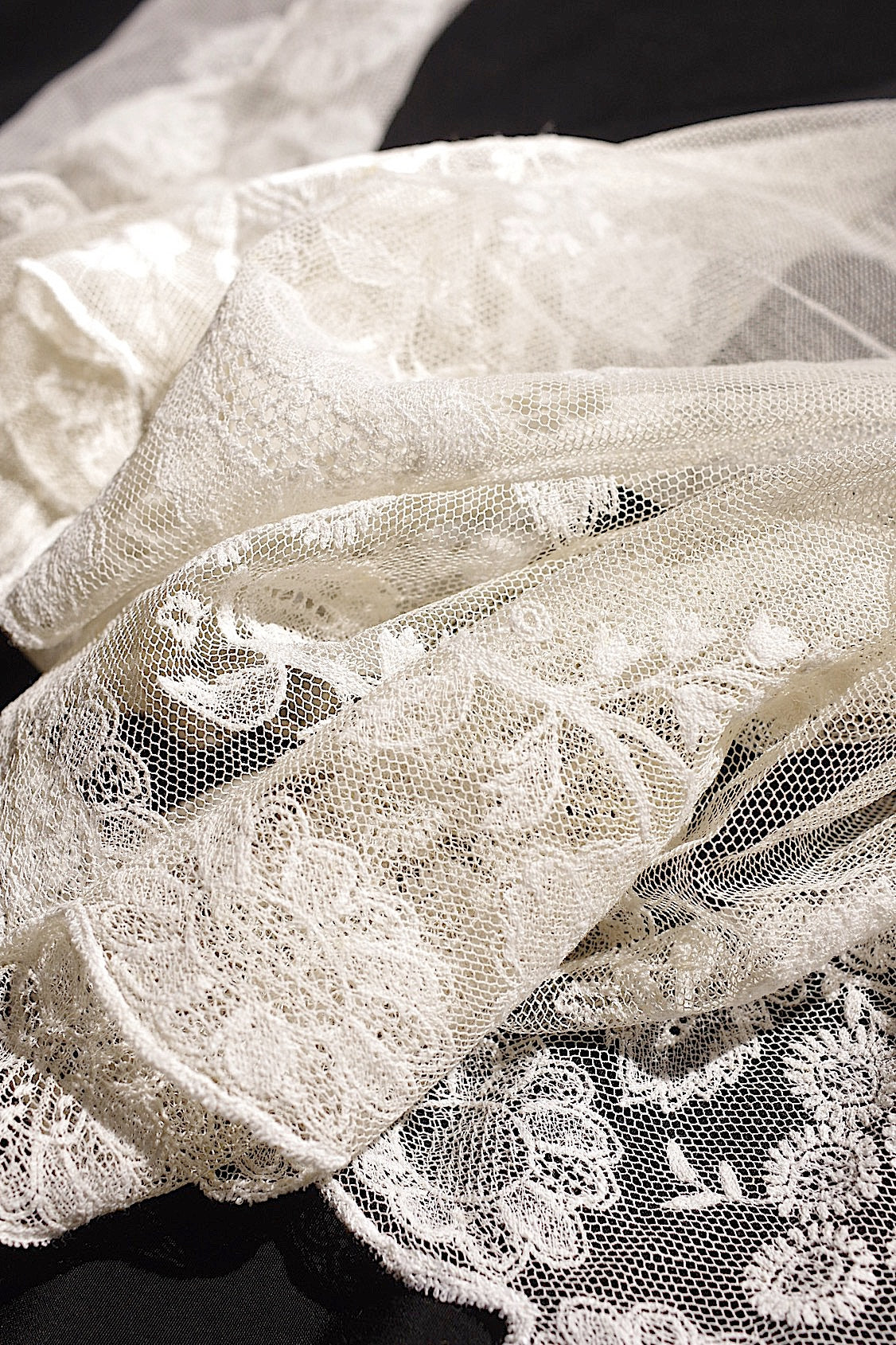 アンティークレース　dentelle ancienne 220cm 260cm