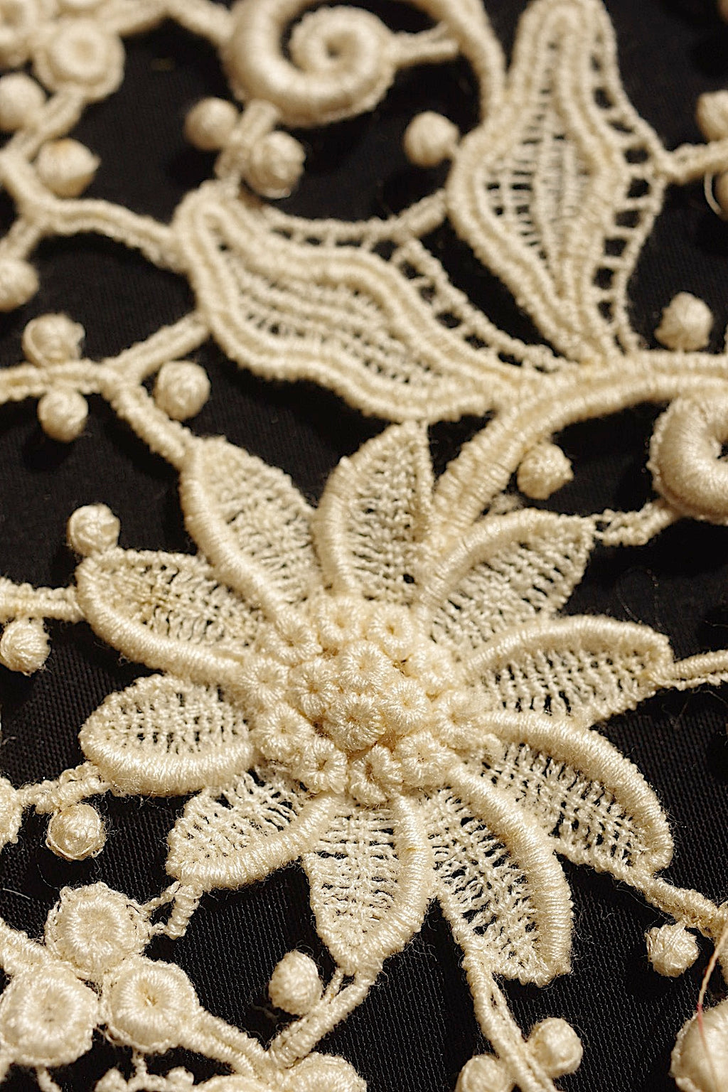 ヴィンテージレース　dentelle vintage 110cm