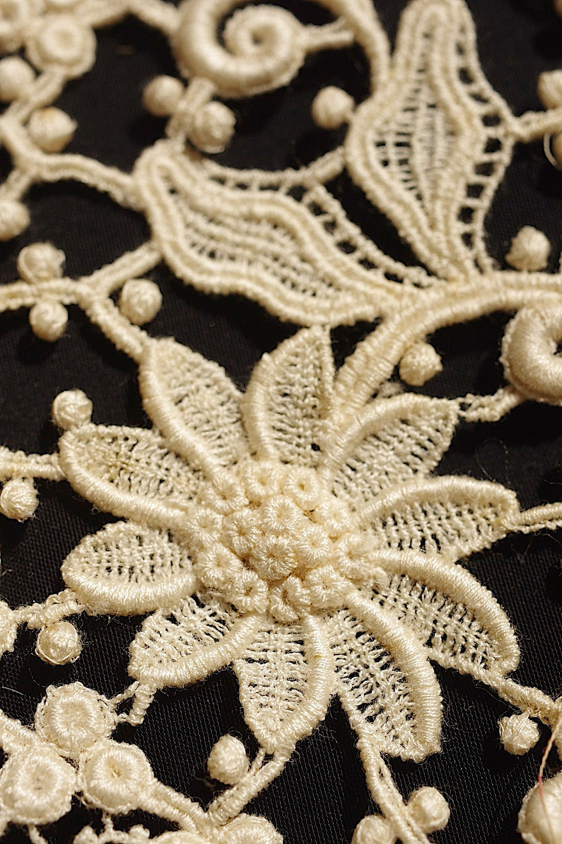 ヴィンテージレース　dentelle vintage 110cm