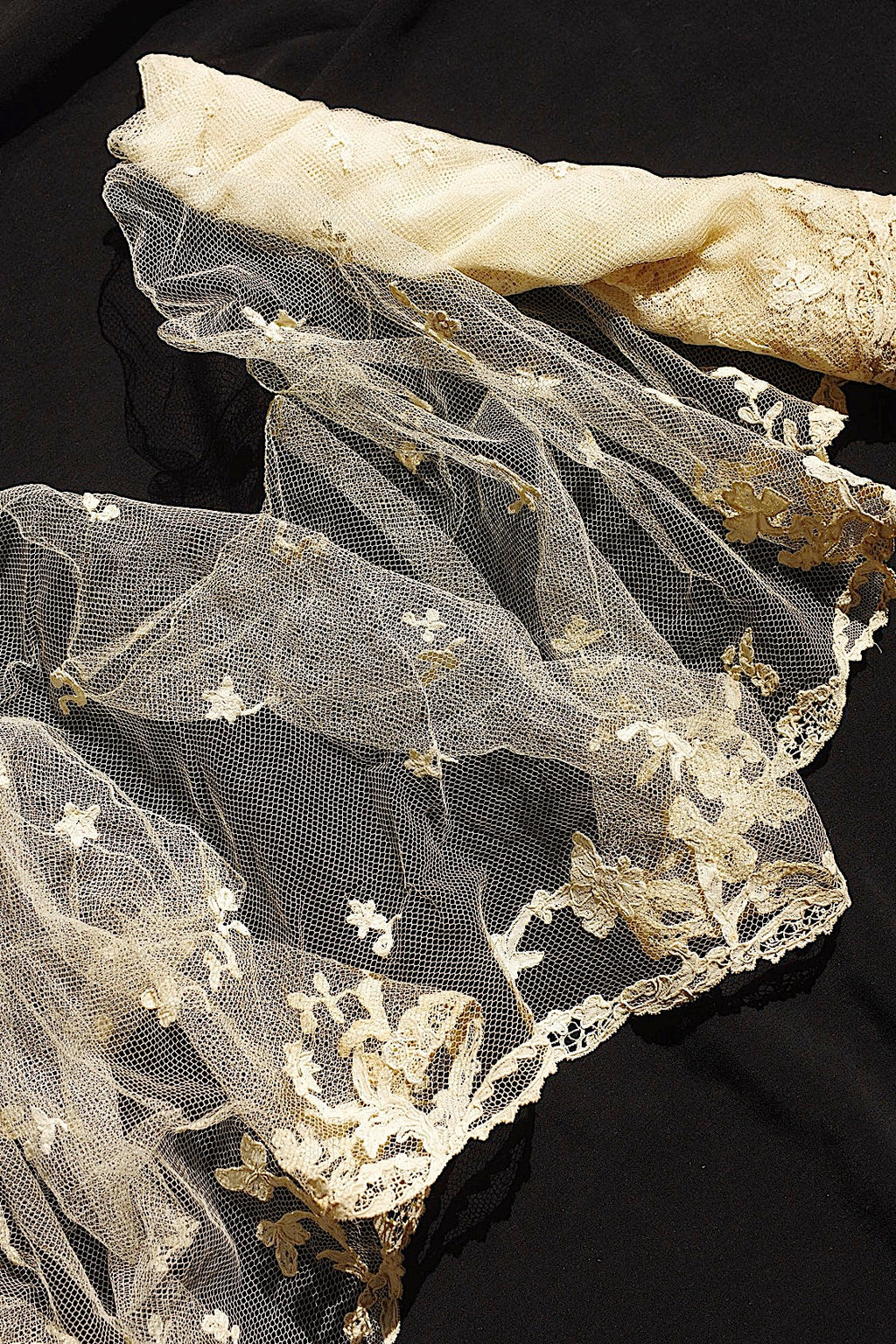 アンティークレース　dentelle ancienne 390cm