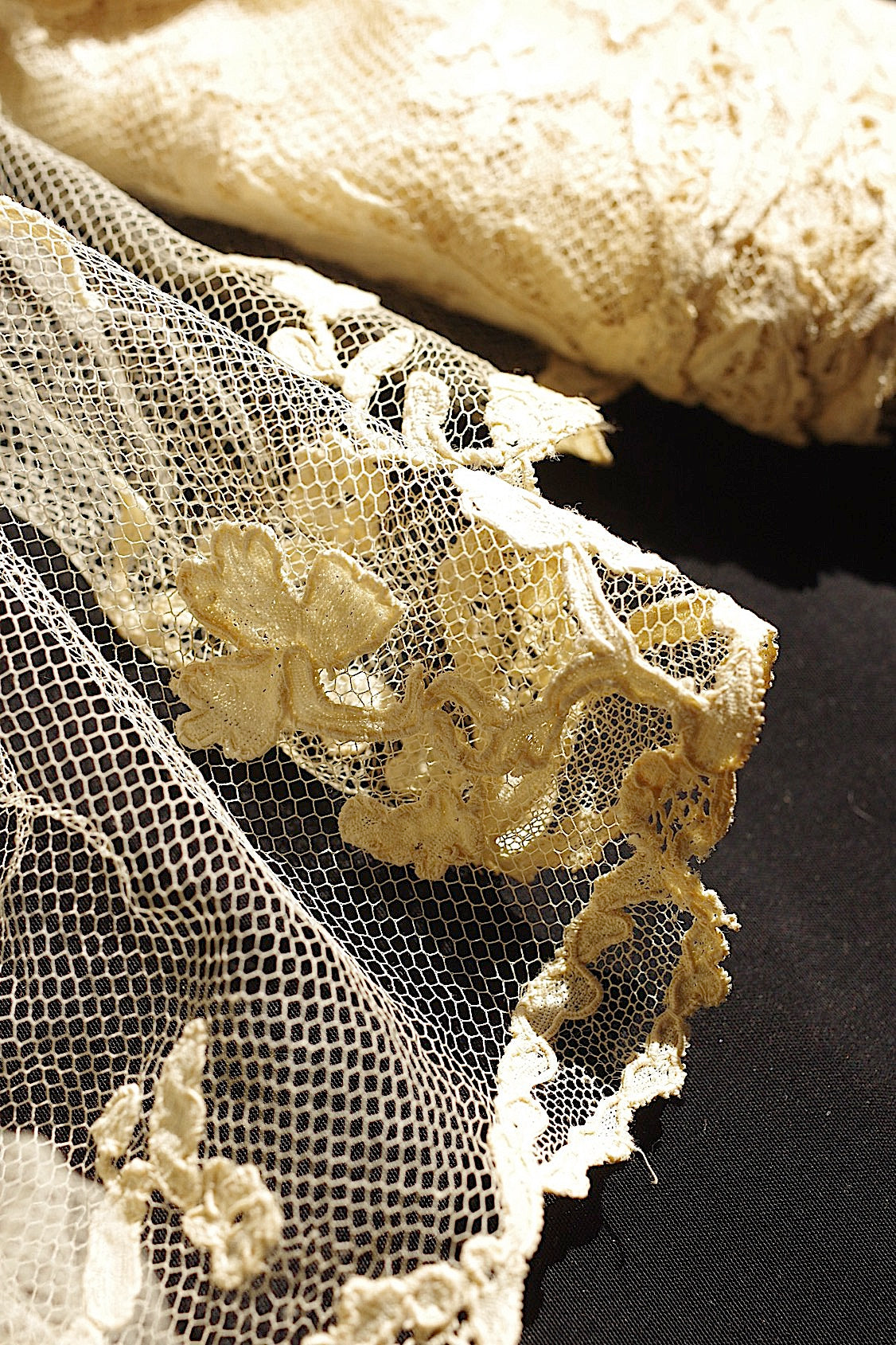 アンティークレース　dentelle ancienne 390cm