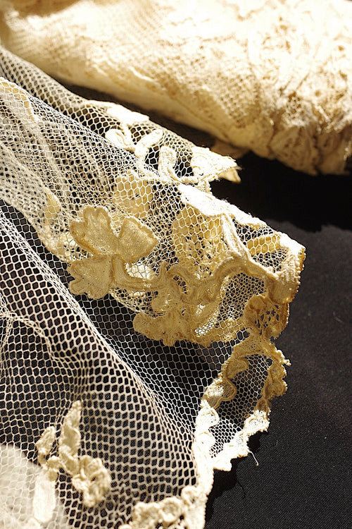 アンティークレース　dentelle ancienne 390cm