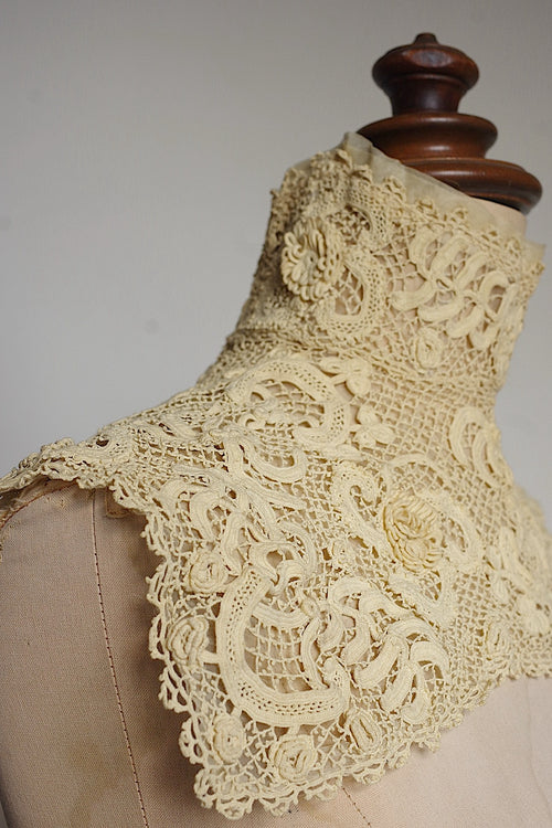アンティークレース　dentelle ancienne　襟3